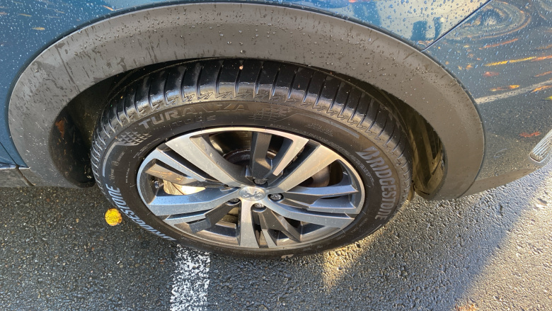 Peugeot 5008 1.2 PureTech Allure Premium 5dr EAT8 Petrol Estate